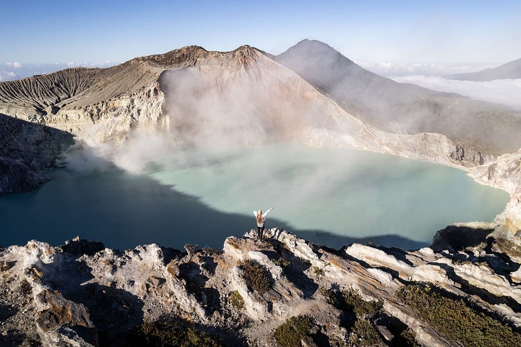 Jalur pendakian Kawah Ijen dini hari